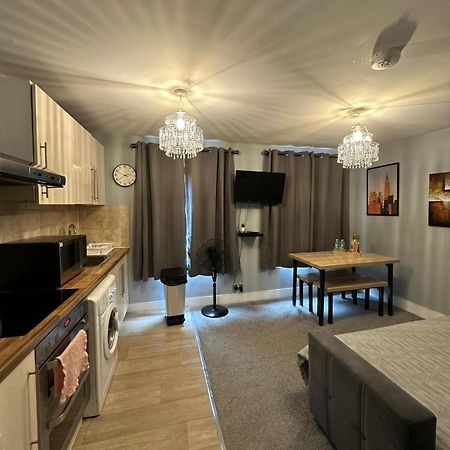 Cosy 2 Bedrooms Apartment Londýn Exteriér fotografie